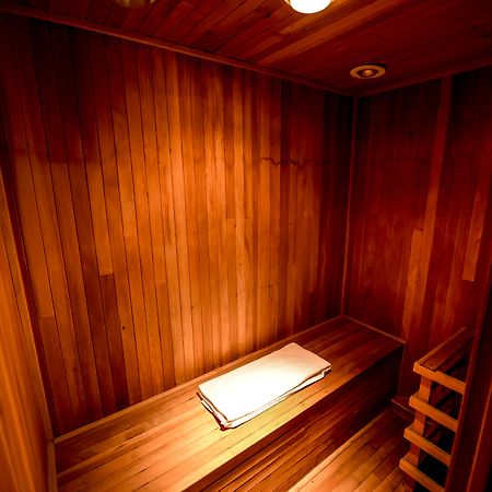 Hotel La Mansion Del Sol Запопан Екстериор снимка