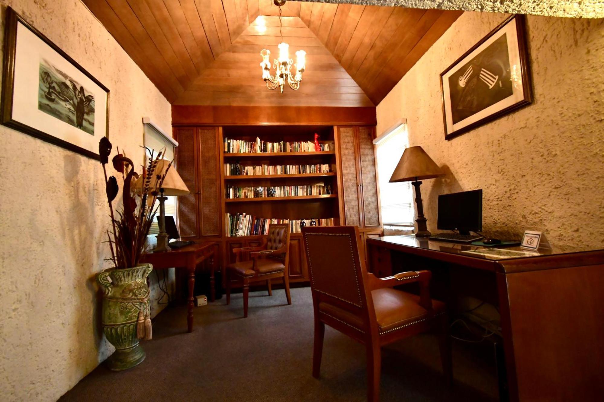 Hotel La Mansion Del Sol Запопан Екстериор снимка
